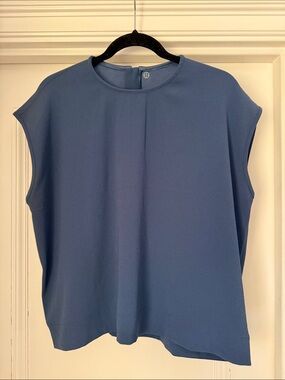 lululemon athletica Sleeveless Boxy Top in Slate Blue